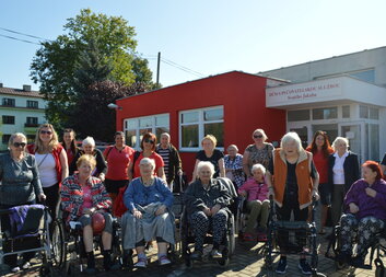 SPOKOJENÉ BYDLENÍ V DOMĚ S PEČOVATELSKOU SLUŽBOU
